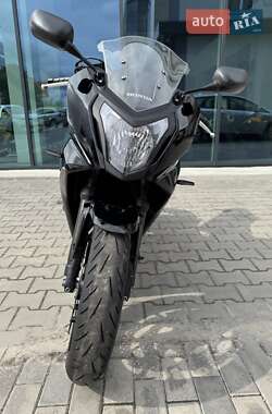Мотоцикл Спорт-туризм Honda CBR 650F 2014 в 