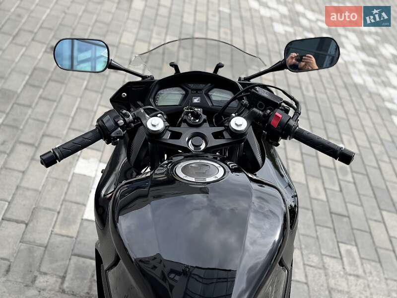 Мотоцикл Спорт-туризм Honda CBR 650F 2014 в Ровно