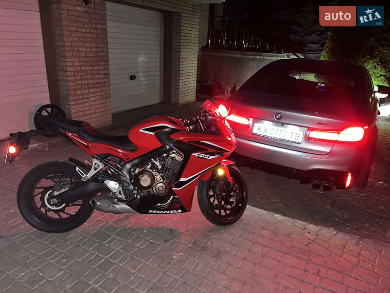 Спортбайк Honda CBR 650F 2017 в Харкові