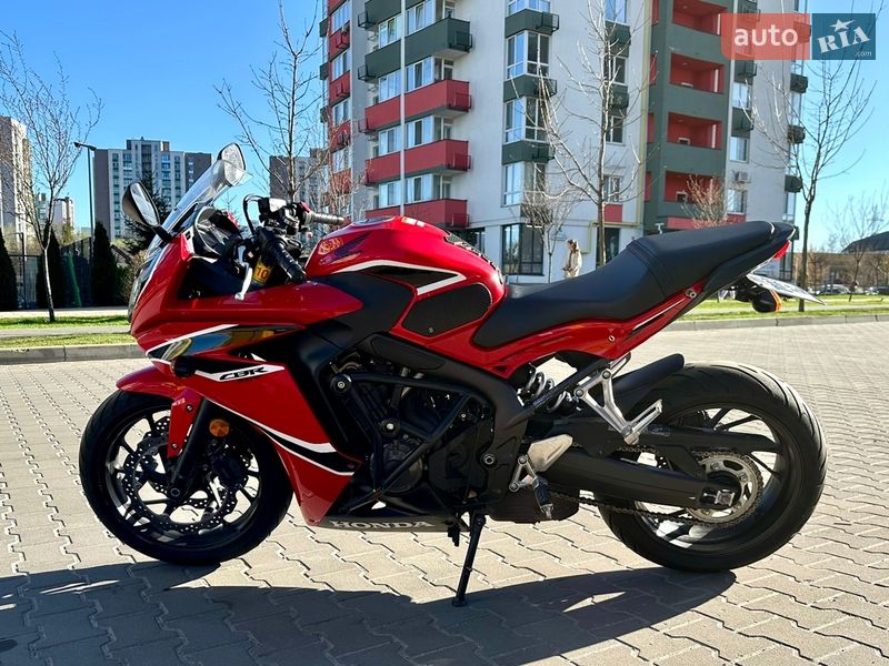 Мотоцикл Спорт-туризм Honda CBR 650F 2017 в Киеве фото 7 Мотоцикл Спорт-туризм Honda CBR 650F 2017 в Киеве