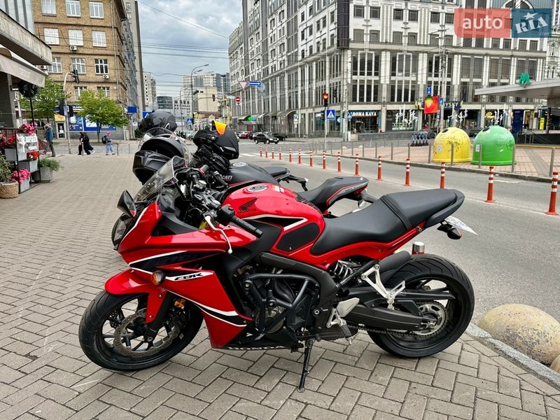 Мотоцикл Спорт-туризм Honda CBR 650F 2017 в Киеве фото 11 Мотоцикл Спорт-туризм Honda CBR 650F 2017 в Киеве