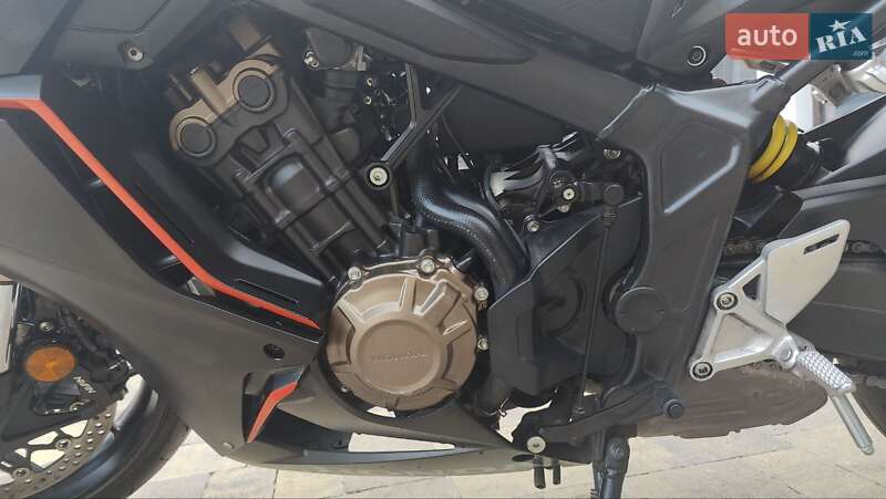 Спортбайк Honda CBR 650R 2021 в Тернополе фото 19 Спортбайк Honda CBR 650R 2021 в Тернополе