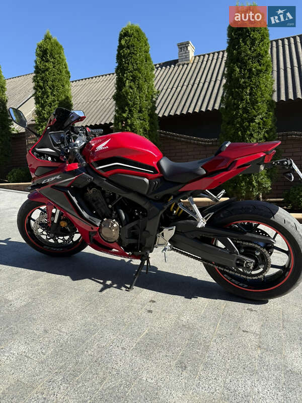 Мотоцикл Классик Honda CBR 650R 2022 в Черновцах