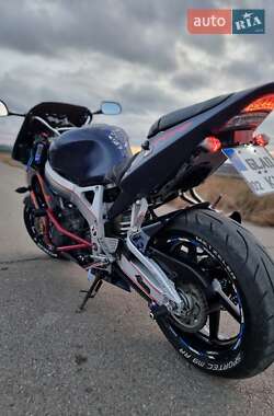 Спортбайк Honda CBR 900RR 1995 в 