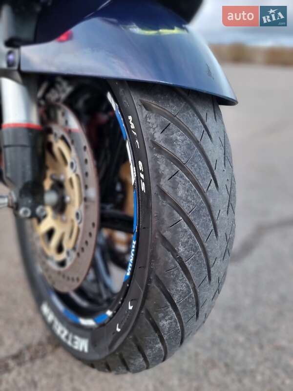 Спортбайк Honda CBR 900RR 1995 в Николаеве