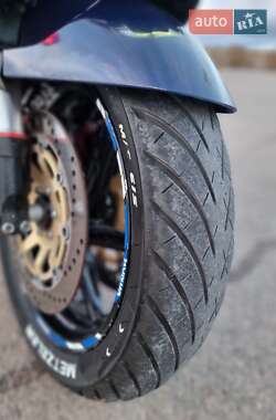Спортбайк Honda CBR 900RR 1995 в 