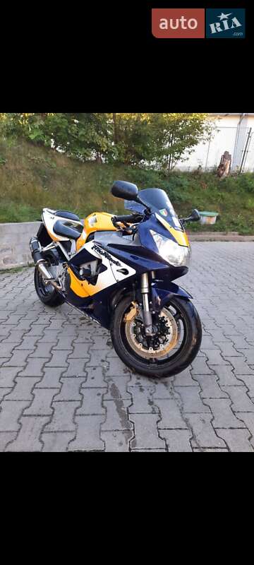Спортбайк Honda CBR 929RR 2000 в Надворной