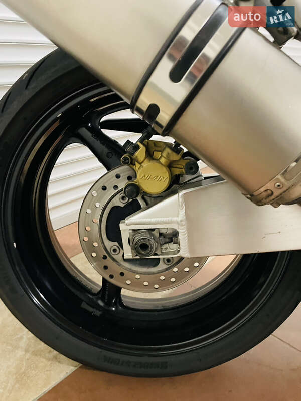 Спортбайк Honda CBR 929RR 2001 в Киеве