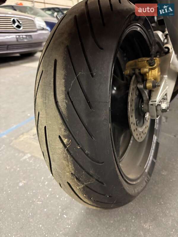 Спортбайк Honda CBR 929RR 2000 в Чернігові