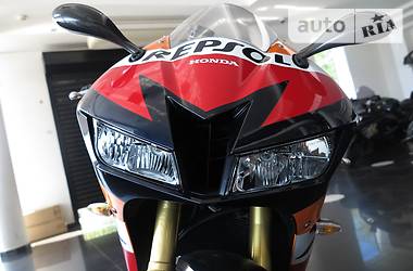 Спортбайк Honda CBR 2015 в Одессе