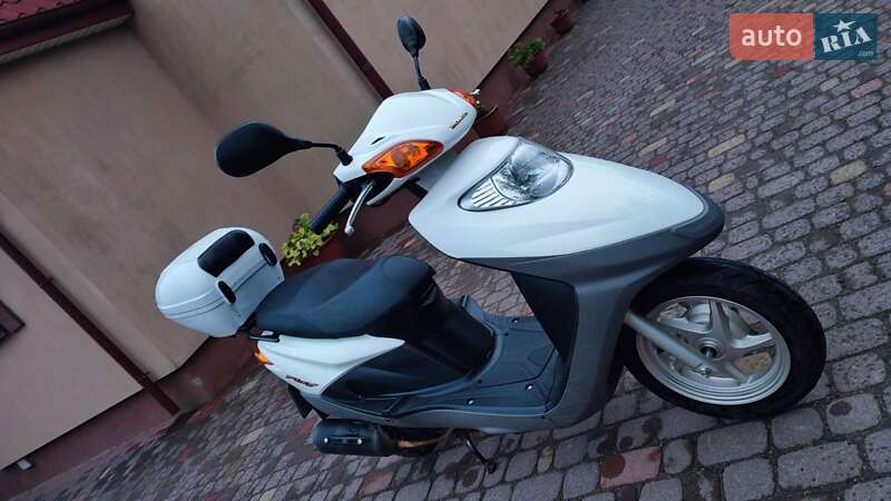 Скутер Honda CHS 125 2014 в Ровно