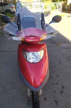 Скутер Honda CHS 125 2014 в Одесі