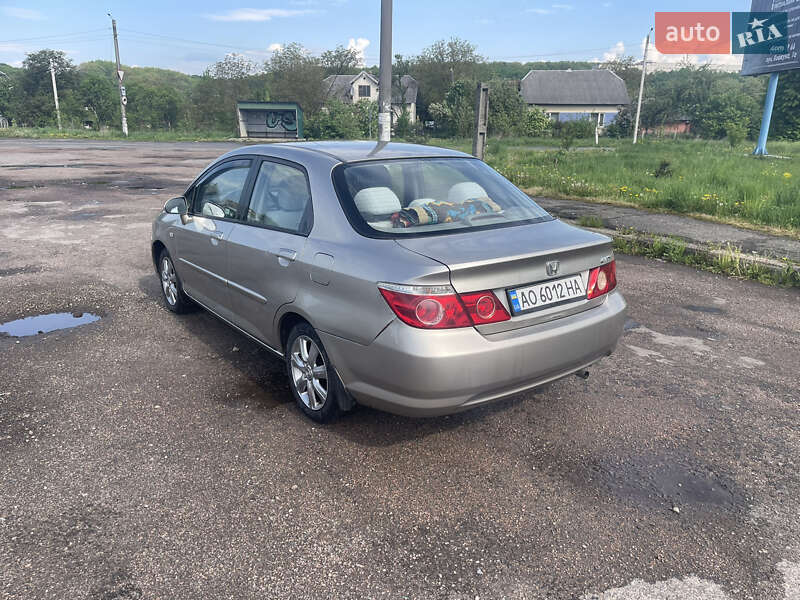 Седан Honda City 2006 в Калуші