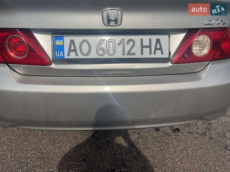 Седан Honda City 2006 в Калуші