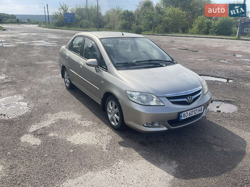 Седан Honda City 2006 в Калуші