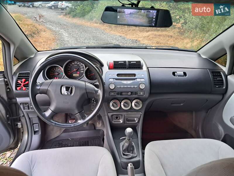Седан Honda City 2006 в Долині