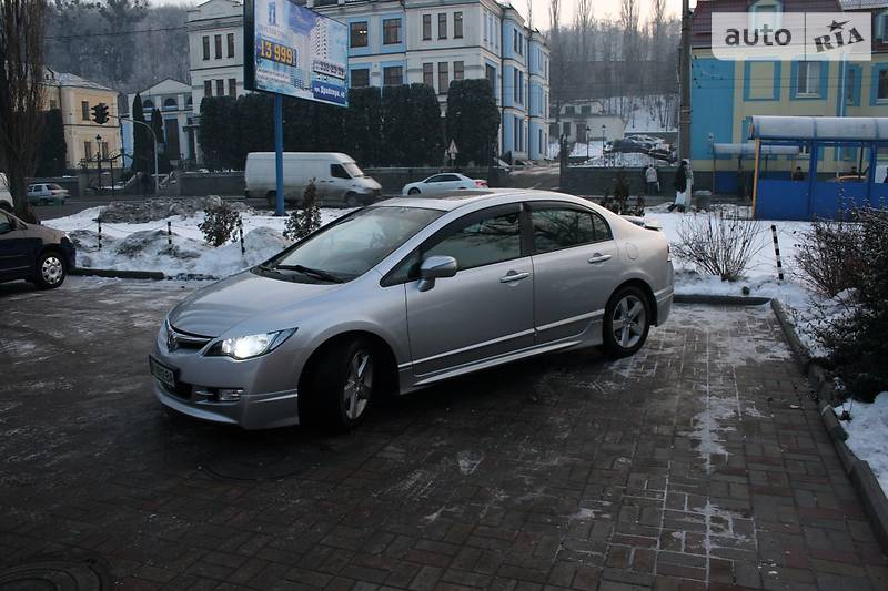 Седан Honda Civic 2008 в Киеве