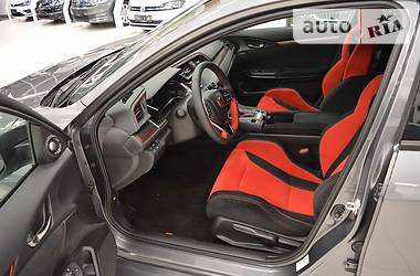 Хэтчбек Honda Civic 2017 в 