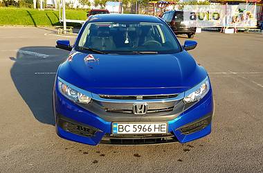 Седан Honda Civic 2016 в Львове