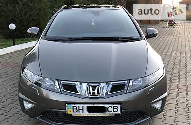 Хэтчбек Honda Civic 2009 в Одессе