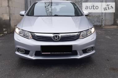 Седан Honda Civic 2012 в Днепре