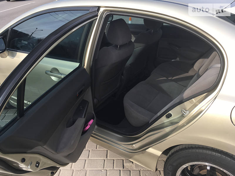 Седан Honda Civic 2008 в Дніпрі