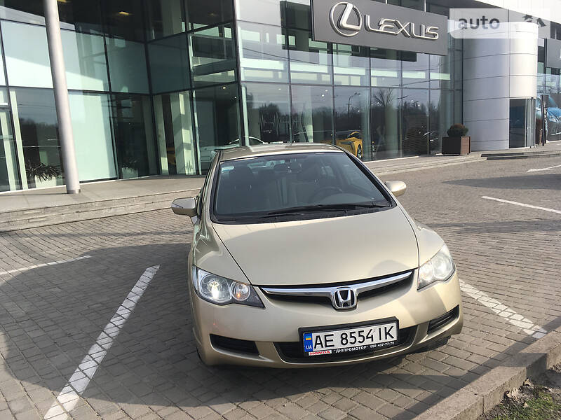 Седан Honda Civic 2008 в Дніпрі