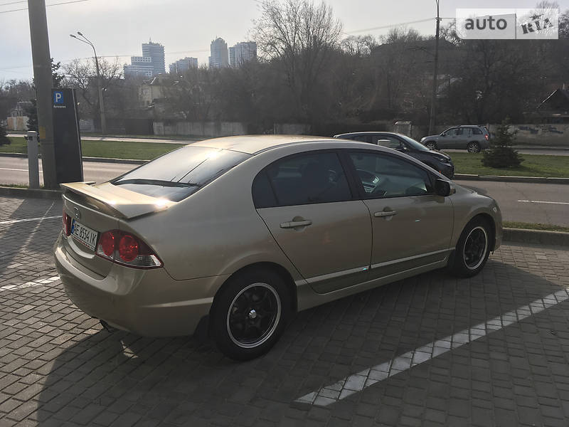 Седан Honda Civic 2008 в Дніпрі