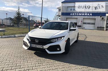 Хетчбек Honda Civic 2017 в 