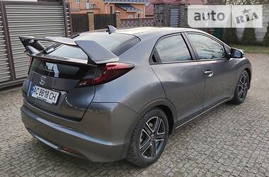 Хэтчбек Honda Civic 2012 в Луцке