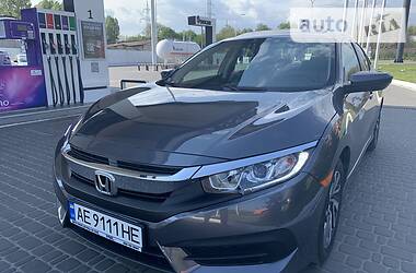 Седан Honda Civic 2016 в 