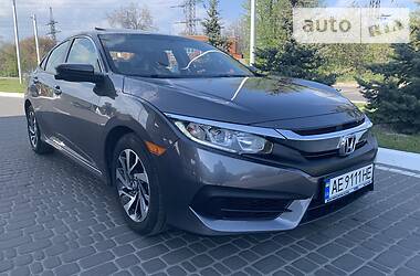 Седан Honda Civic 2016 в 