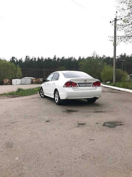 Седан Honda Civic 2007 в Коростишеві