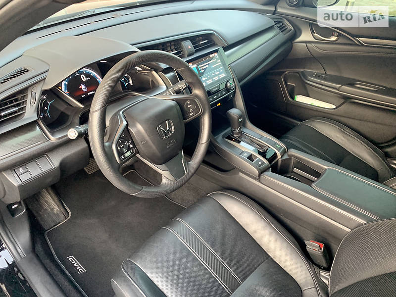 Хетчбек Honda Civic 2018 в Полтаві фото 11 Хетчбек Honda Civic 2018 в Полтаві