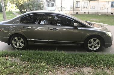 Седан Honda Civic 2006 в Кривом Роге