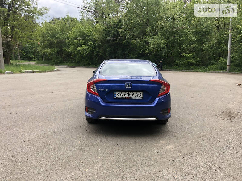 Хетчбек Honda Civic 2019 в Києві фото 7 Хетчбек Honda Civic 2019 в Києві