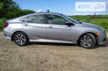Седан Honda Civic 2016 в 
