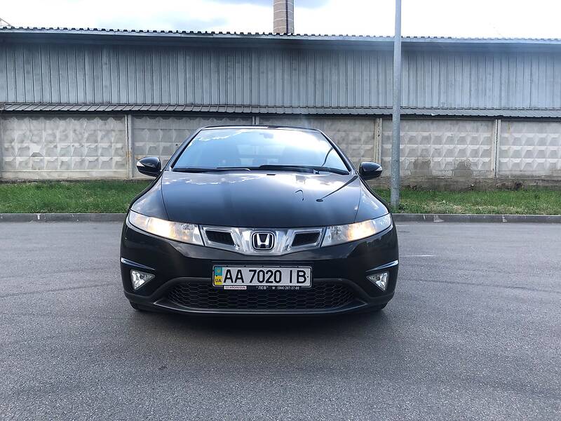 Хэтчбек Honda Civic 2009 в Киеве