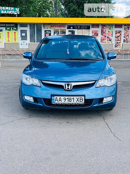 Седан Honda Civic 2006 в Киеве