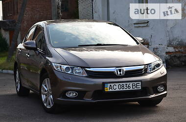 Седан Honda Civic 2012 в Луцке