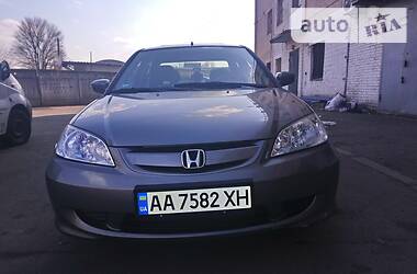 Седан Honda Civic 2004 в Киеве