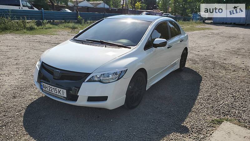 Седан Honda Civic 2008 в Курахово