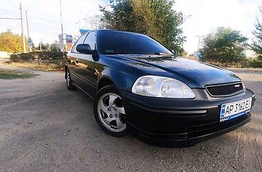 Седан Honda Civic 1997 в Запорожье