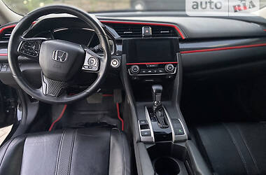 Седан Honda Civic 2015 в Одессе