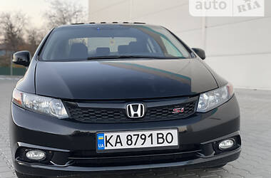 Седан Honda Civic 2012 в Киеве