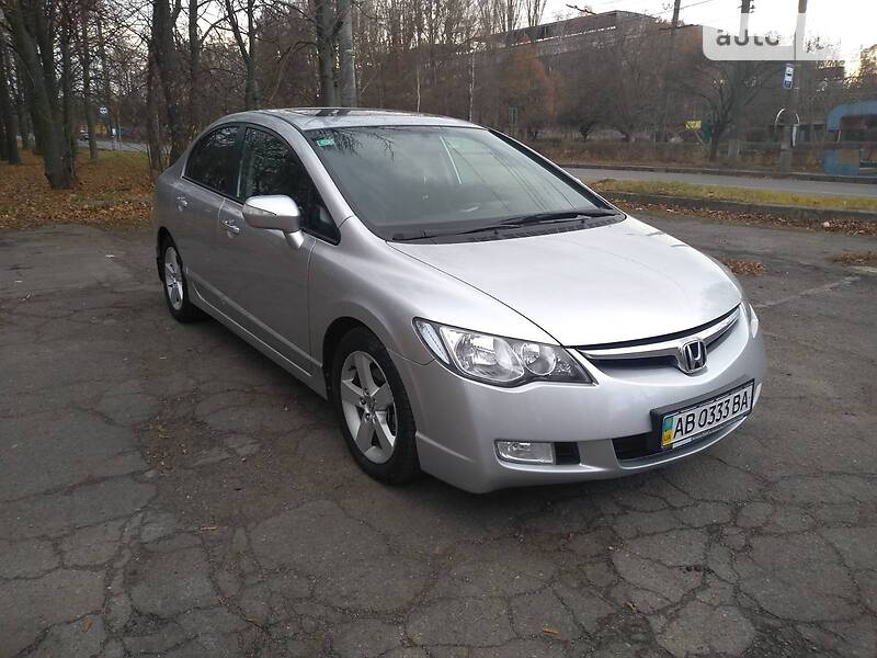 Седан Honda Civic 2008 в Виннице