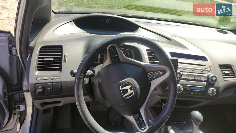 Седан Honda Civic 2008 в Киеве