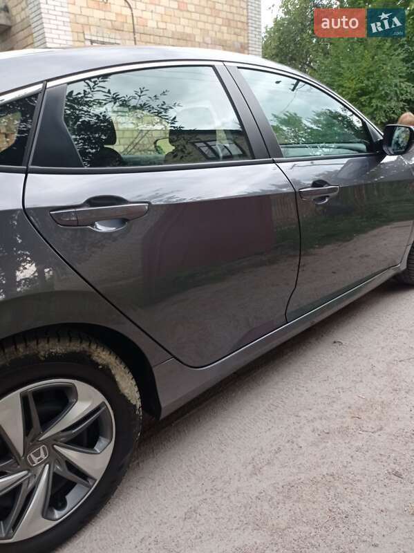 Седан Honda Civic 2019 в Фастове