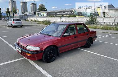 Седан Honda Civic 1988 в Киеве