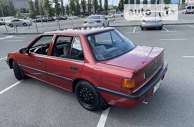 Седан Honda Civic 1988 в Киеве